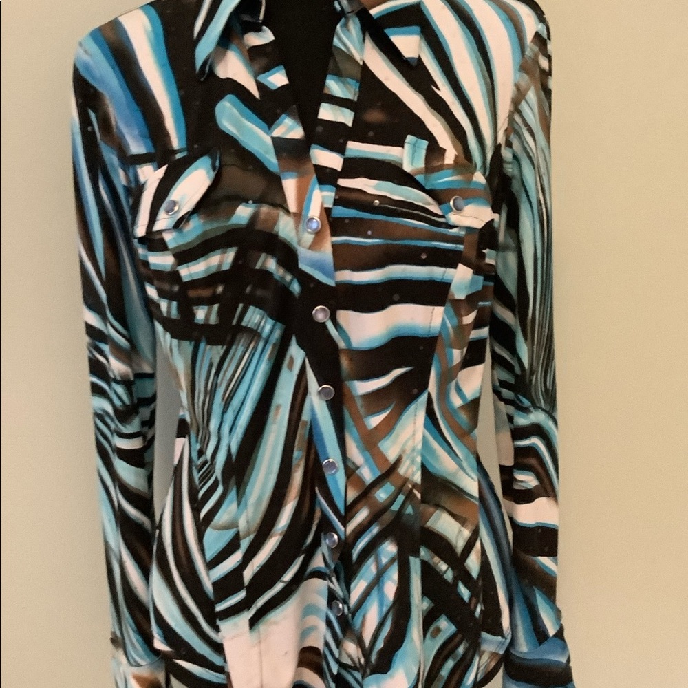 JUNGLE PRINT BLOUSE WITH IRIDESCENT AND JEWELED ACCENTS